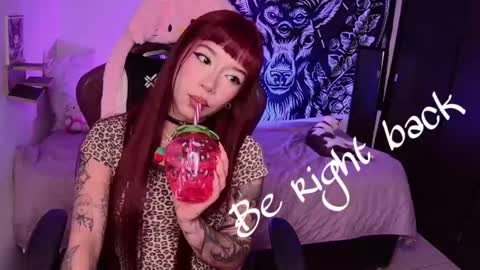  Abby Lizzy  online show from November 9, 2025, 11:47 pm