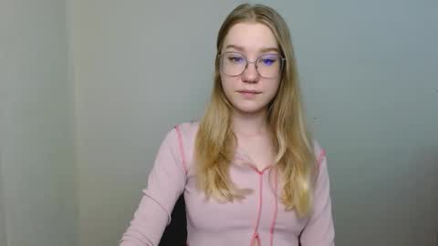 Snapshot of abbymoore__ chatting on February 16, 2026, 12:12 pm Abby Lovense is active online show from February 16, 2026, 12:12 pm