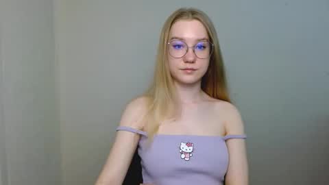 Snapshot of abbymoore__ chatting on March 4, 2026, 1:50 pm Abby Lovense is active online show from March 4, 2026, 1:50 pm