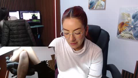 Snapshot of abbystones chatting on March 11, 2025, 5:46 pm Abby Stones online show from March 11, 2025, 5:46 pm