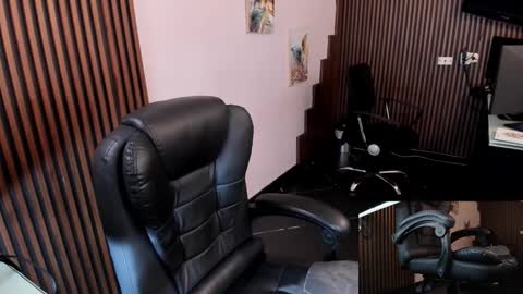 Snapshot of abbystones chatting on October 21, 2025, 10:27 am Abby Stones online show from October 21, 2025, 10:27 am