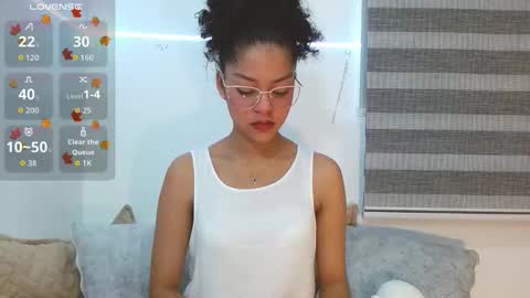 Snapshot of abbystorme chatting on November 4, 2025, 11:20 am abbystorme online show from November 4, 2025, 11:20 am