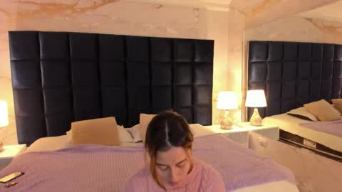 Snapshot of abbysweet1_ chatting on December 4, 2025, 11:41 am Abigail online show from December 4, 2025, 11:41 am