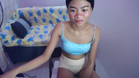 Snapshot of abbywinter18 chatting on September 26, 2025, 12:47 am abbywinter18 online show from September 26, 2025, 12:47 am