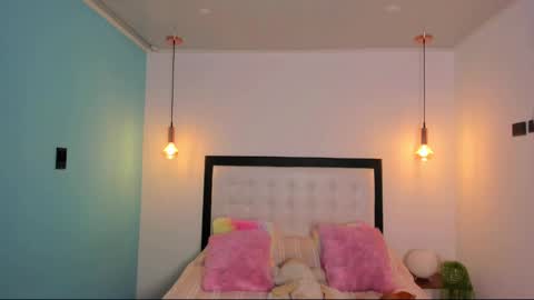  Abella and Kendra  online show from March 8, 2025, 8:14 pm