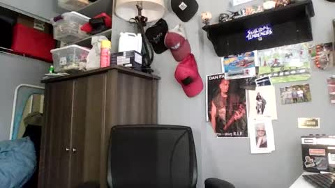 Snapshot of abennett76 chatting on May 29, 2026, 2:26 pm AJ online show from May 29, 2026, 2:26 pm