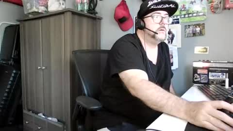 AJ online show from July 9, 2026, 3:27 pm