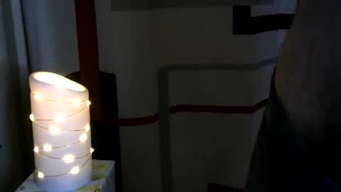 Snapshot of abercrombieguy22 chatting on December 15, 2025, 5:44 am AbercrombieGuy22 online show from December 15, 2025, 5:44 am