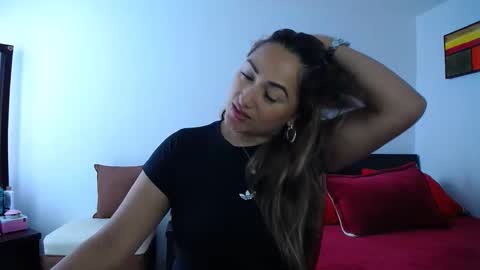 ximena online show from April 9, 2026, 12:43 pm