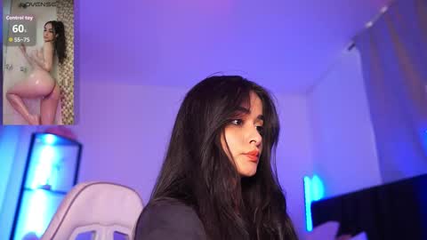 Snapshot of abigail_adamss_ chatting on October 26, 2025, 7:09 pm Abigail online show from October 26, 2025, 7:09 pm