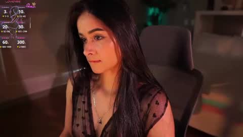 Snapshot of abigail_adamss_ chatting on July 13, 2026, 6:44 pm Abigail online show from July 13, 2026, 6:44 pm