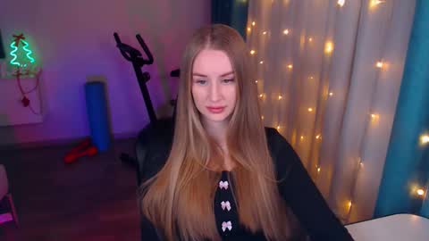 Anna online show from January 13, 2025, 6:59 pm