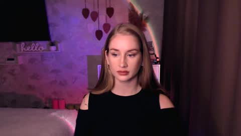 Anna online show from November 13, 2025, 4:39 pm