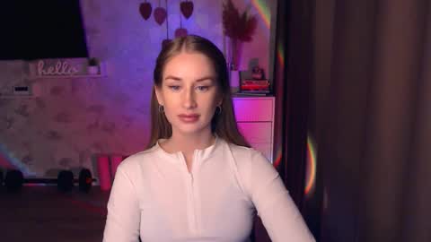 Anna online show from November 26, 2025, 7:26 pm