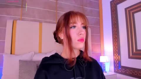 Snapshot of abigailcarter chatting on October 22, 2025, 11:37 pm online show from October 22, 2025, 11:37 pm