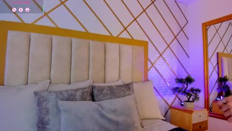 Snapshot of abigailcarter chatting on November 8, 2025, 11:36 pm online show from November 8, 2025, 11:36 pm