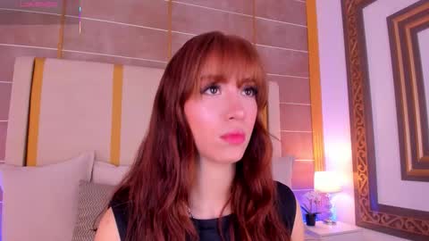 Snapshot of abigailcarter chatting on November 11, 2025, 11:05 pm online show from November 11, 2025, 11:05 pm