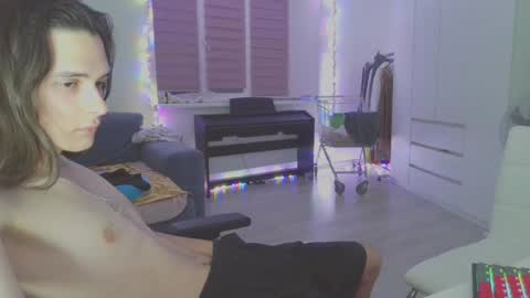 Snapshot of abobus123 chatting on February 6, 2025, 2:48 pm hi cum in pvt noi extra tip online show from February 6, 2025, 2:48 pm