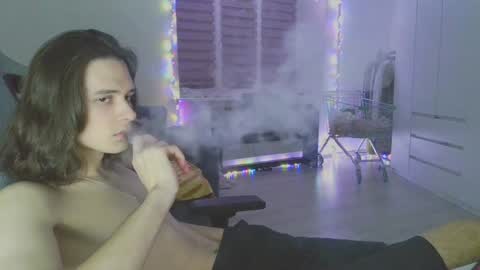 Snapshot of abobus123 chatting on February 7, 2025, 2:15 pm hi cum in pvt noi extra tip online show from February 7, 2025, 2:15 pm