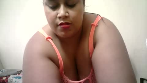 Snapshot of abril__ass chatting on February 24, 2026, 2:15 pm abril__ass online show from February 24, 2026, 2:15 pm