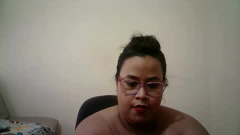 Snapshot of abril__ass chatting on March 10, 2026, 2:22 pm abril__ass online show from March 10, 2026, 2:22 pm
