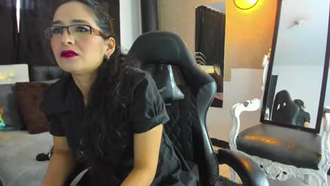 Snapshot of abril_riios chatting on April 22, 2026, 2:40 pm Abril online show from April 22, 2026, 2:40 pm