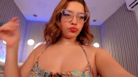 abril online show from July 4, 2026, 12:28 am