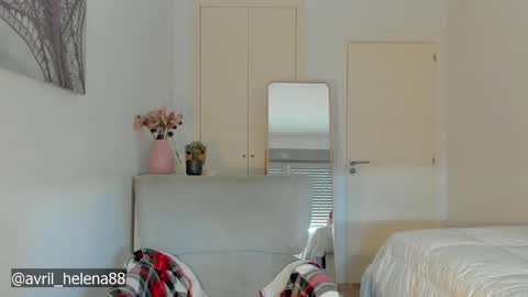 Snapshot of abrilhelena8 chatting on February 18, 2025, 1:44 pm Helena online show from February 18, 2025, 1:44 pm