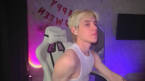 Nick online show from October 31, 2025, 2:29 pm