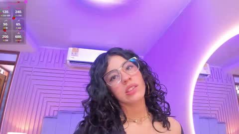 Snapshot of aby_lee_ chatting on December 14, 2024, 2:42 pm Aby online show from December 14, 2024, 2:42 pm