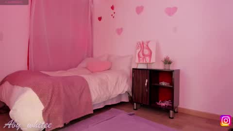   Aby   online show from September 14, 2025, 12:15 pm