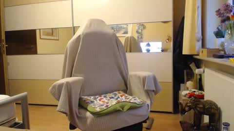 ach471 online show from November 28, 2025, 7:44 am