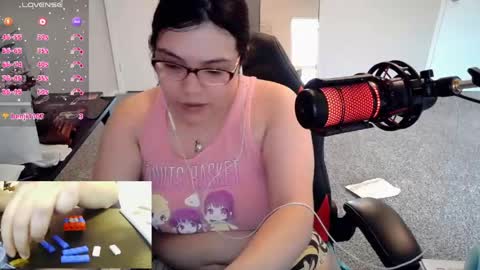 Snapshot of achubbygummy chatting on April 17, 2026, 10:24 pm AChubbyGummy online show from April 17, 2026, 10:24 pm