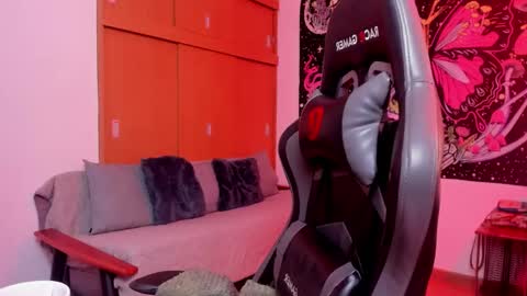 Snapshot of acid_doll_hell_ chatting on February 6, 2026, 1:10 am Ali Next Stream 01122024 - GMT-5 online show from February 6, 2026, 1:10 am