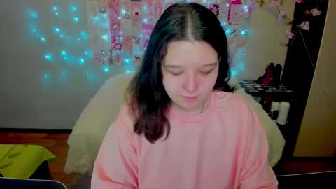 Kate online show from March 21, 2026, 12:15 am