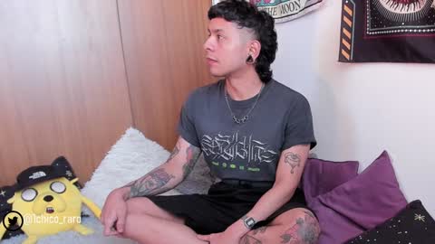 Snapshot of acid_time chatting on January 30, 2025, 10:41 pm Jhonny online show from January 30, 2025, 10:41 pm