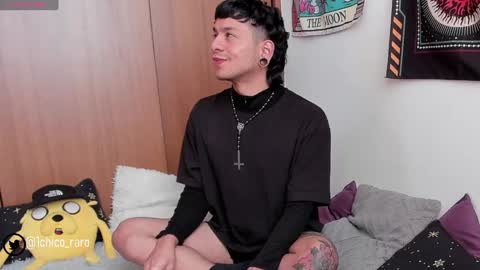 Snapshot of acid_time chatting on February 5, 2025, 8:25 pm Jhonny online show from February 5, 2025, 8:25 pm