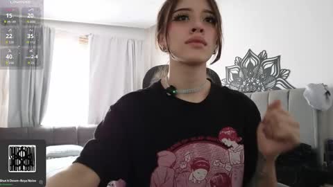 Lana 3 online show from May 15, 2026, 7:43 pm
