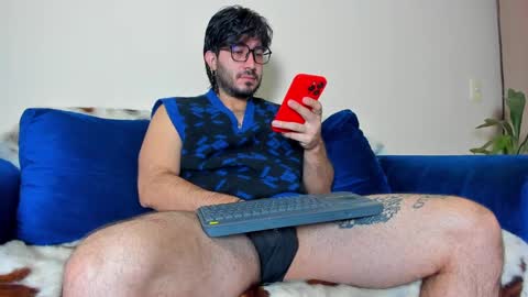 R. online show from January 30, 2025, 10:29 am