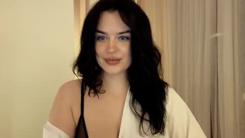 my inst   love inside 17 online show from September 13, 2025, 5:57 pm