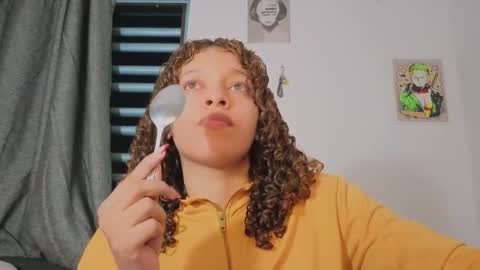 Snapshot of ada_gales_ chatting on February 4, 2026, 6:08 am Isa online show from February 4, 2026, 6:08 am