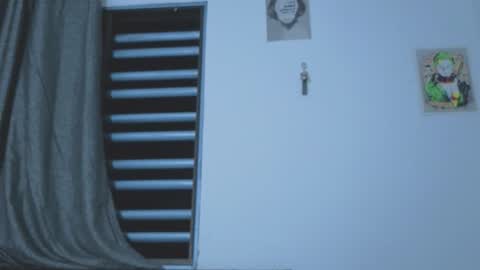 Snapshot of ada_gales_ chatting on February 15, 2026, 4:09 am Isa online show from February 15, 2026, 4:09 am