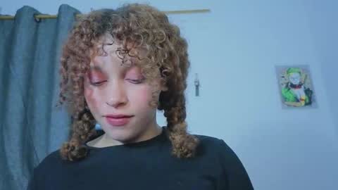 Snapshot of ada_gales_ chatting on February 26, 2026, 4:11 am Isa online show from February 26, 2026, 4:11 am