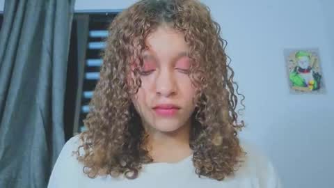 Snapshot of ada_gales_ chatting on February 28, 2026, 4:57 am Isa online show from February 28, 2026, 4:57 am