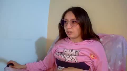 Snapshot of ada_naugthy1 chatting on March 10, 2025, 1:01 am Ada naugthy28 online show from March 10, 2025, 1:01 am