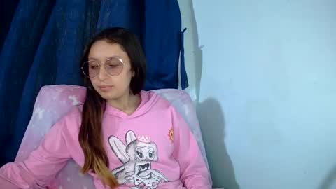 Ada naugthy28 online show from November 7, 2025, 3:23 pm