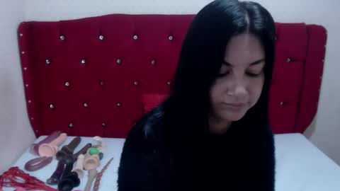 Snapshot of adafawx chatting on December 5, 2025, 2:20 am Ada online show from December 5, 2025, 2:20 am