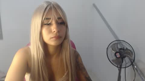 Snapshot of adagny chatting on November 25, 2025, 3:28 am adagny online show from November 25, 2025, 3:28 am