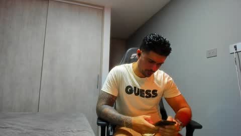 Snapshot of adam_clarke chatting on January 13, 2025, 3:56 am adam clarke online show from January 13, 2025, 3:56 am
