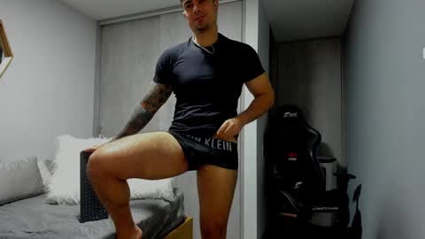 Snapshot of adam_clarke chatting on January 16, 2025, 1:14 pm adam clarke online show from January 16, 2025, 1:14 pm